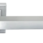 CENTRAL, ручка дверная MH-16 SC/CP-S, на квадратной накладке, цвет - мат.хром/хром